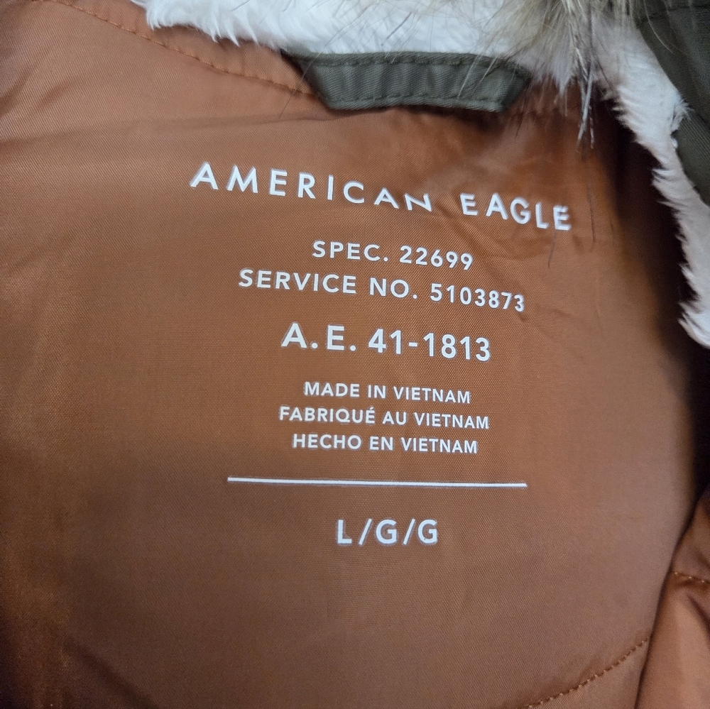 American Eagle, Olive Green Parka Jacket with Faux Fur Hood - Picture 4 of 10